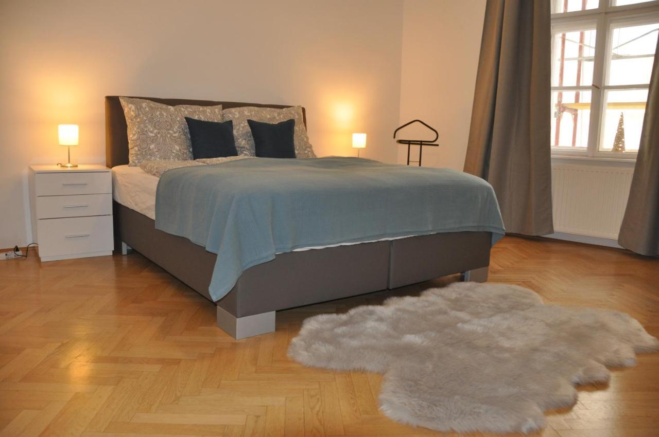 Wunderschone Altbauwohnung In Zentraler Lage