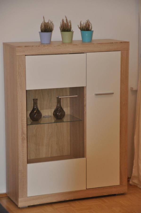 Wunderschone Altbauwohnung In Zentraler Lage * Wenen