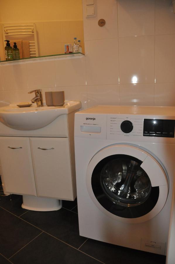 Appartement Wunderschone Altbauwohnung In Zentraler Lage *